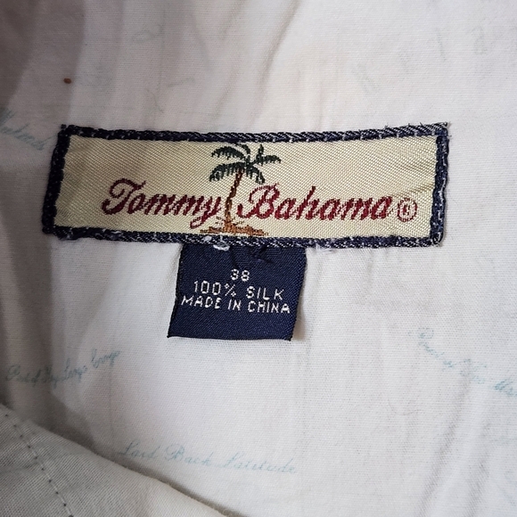 VINTAGE TOMMY BAHAMA 100% SILK PLEATED SHORTS SIZE 38 - Picture 4 of 6